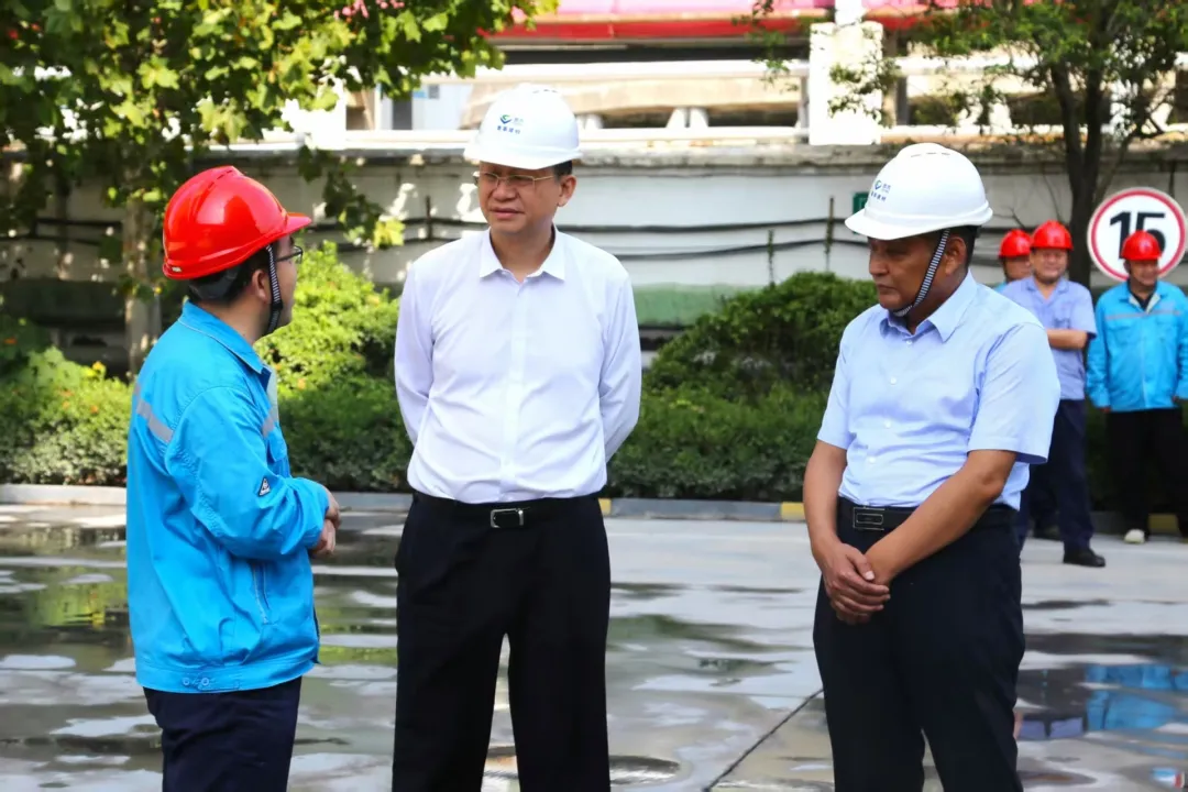 1760061697124675.jpg 1760061697124675.jpg